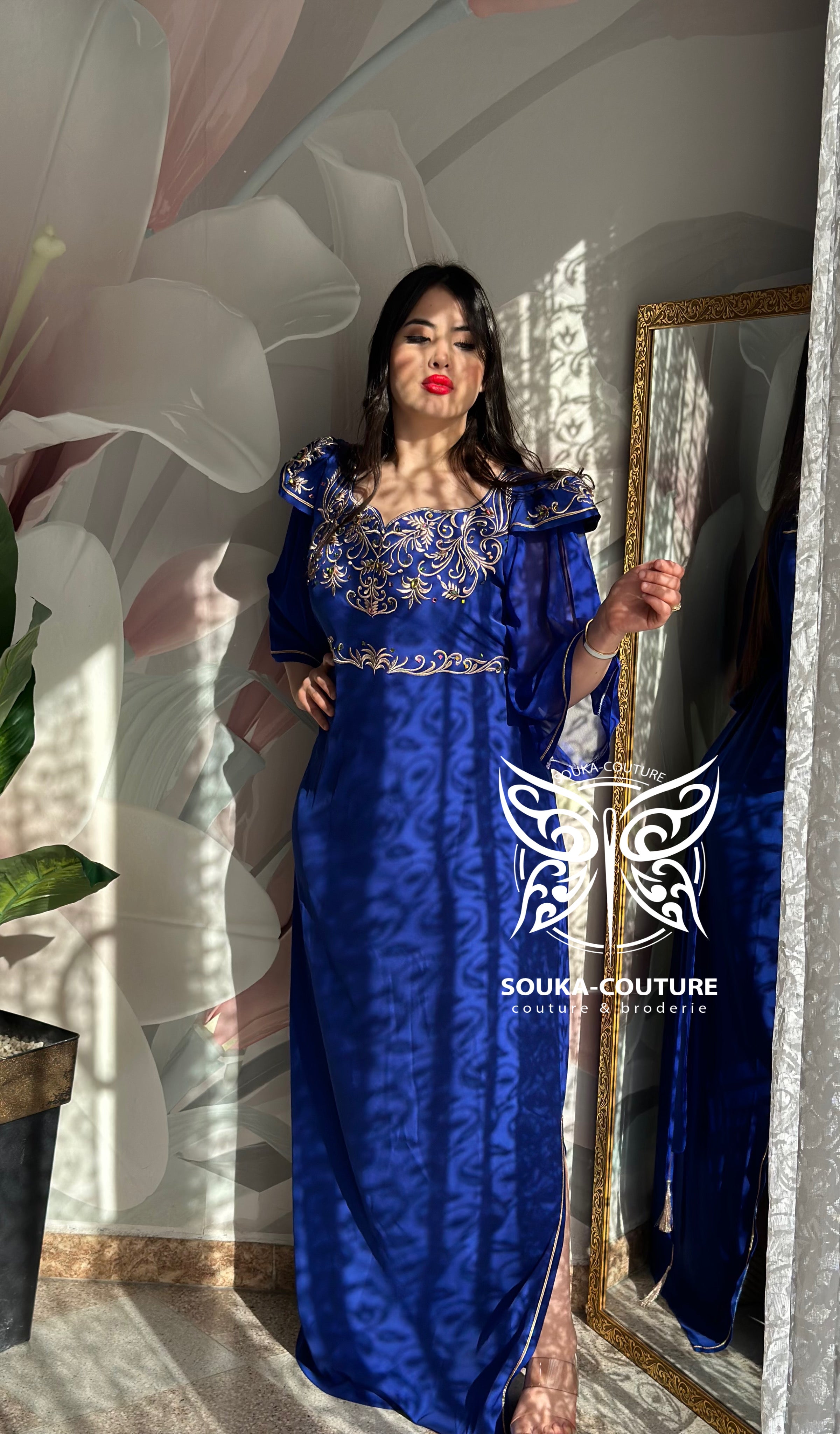 Robe: Manar