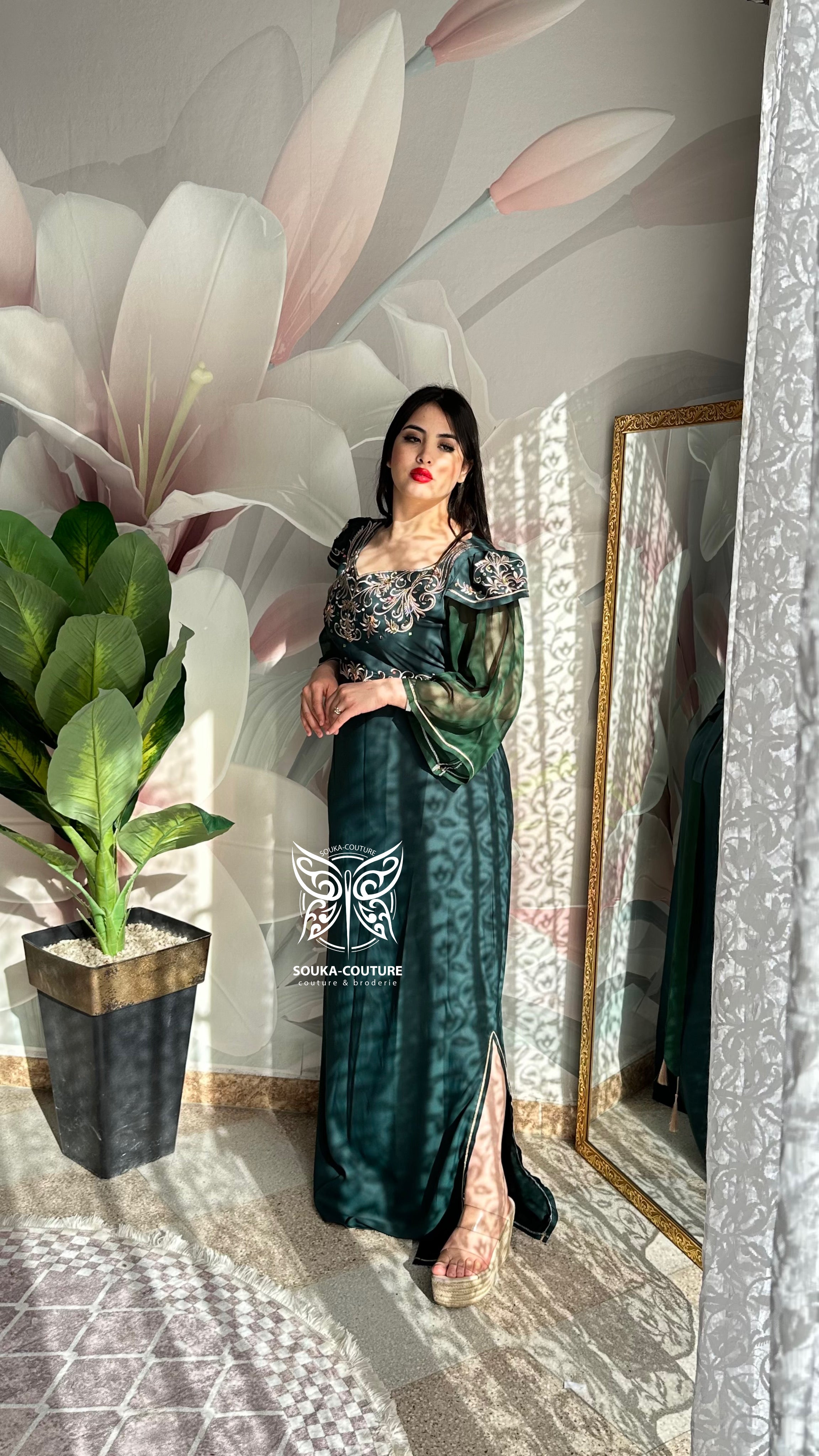 Robe: Manar